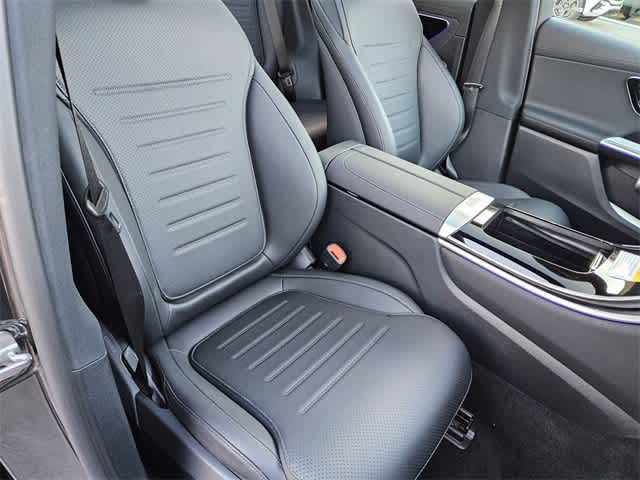 Thumbnail: 2026 Mercedes-Benz GLC - 22