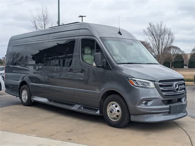Thumbnail: 2024 Mercedes-Benz Sprinter - 3