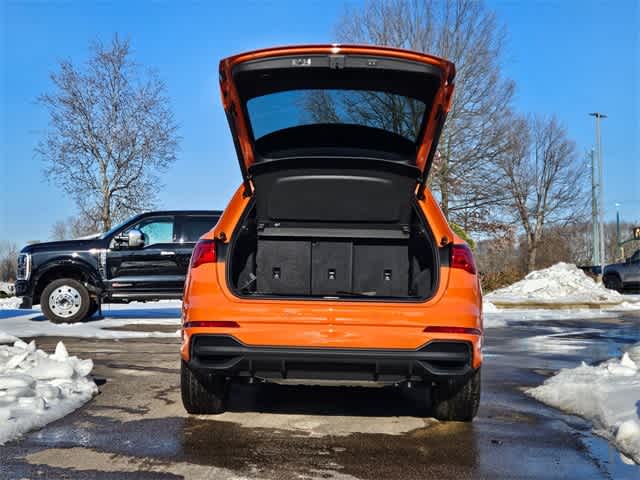 Thumbnail: 2025 Audi Q3 - 35