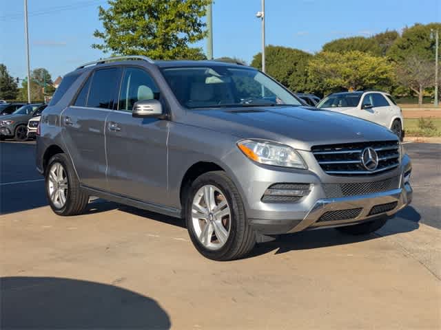 2015 Mercedes Benz ML 350 photo 2