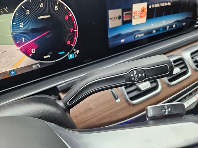 Thumbnail: 2026 Mercedes-Benz GLS - 31