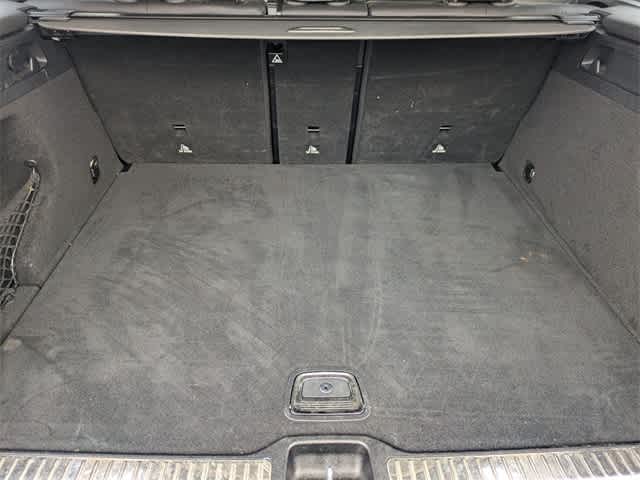 Thumbnail: 2022 Mercedes-Benz GLC - 29