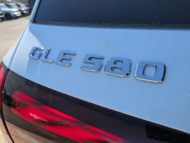 Thumbnail: 2026 Mercedes-Benz GLE - 12