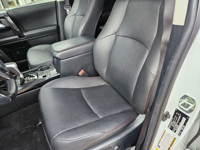 Thumbnail: 2024 Toyota 4Runner - 17