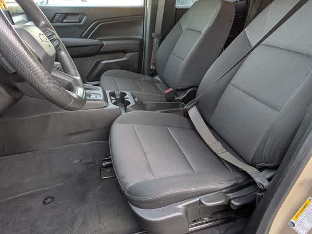 Thumbnail: 2024 Chevrolet Colorado - 15