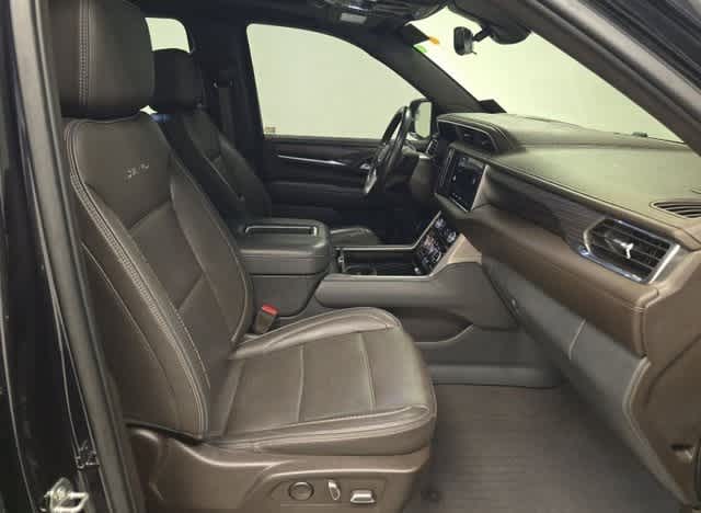 Thumbnail: 2022 GMC Yukon XL - 4