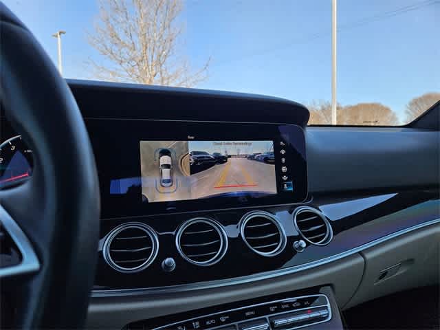 Thumbnail: 2021 Mercedes-Benz E-Class - 27