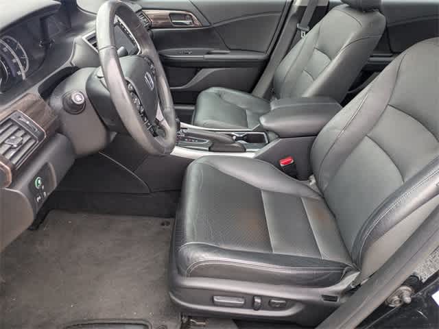 Thumbnail: 2016 Honda Accord - 13