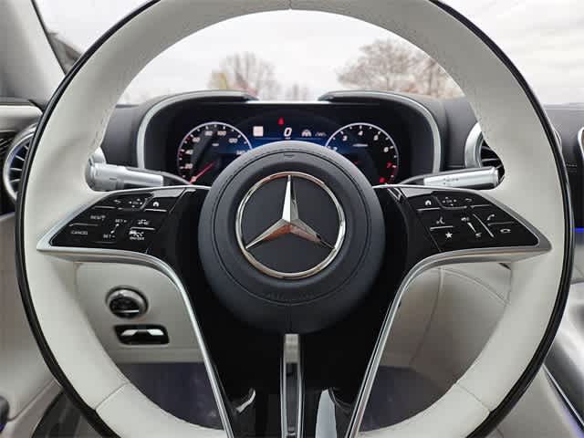 Thumbnail: 2026 Mercedes-Benz SL-Class - 21