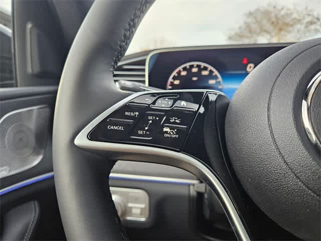 Thumbnail: 2026 Mercedes-Benz GLE - 23