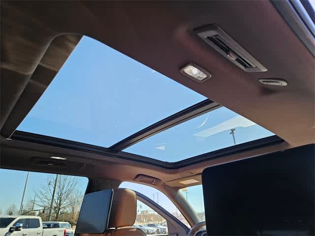 Thumbnail: 2024 Cadillac Escalade - 23