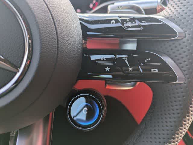 Thumbnail: 2025 Mercedes-Benz SL-Class - 24