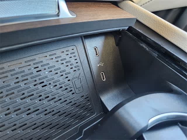 Thumbnail: 2026 Mercedes-Benz GLE - 31