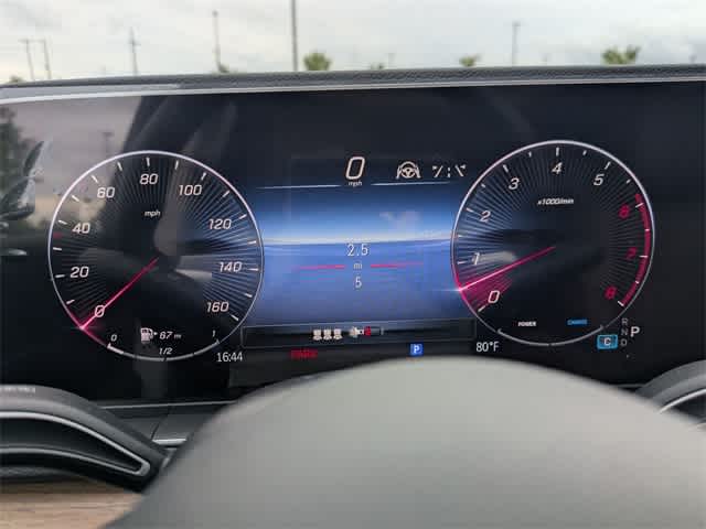 Thumbnail: 2026 Mercedes-Benz GLE - 33