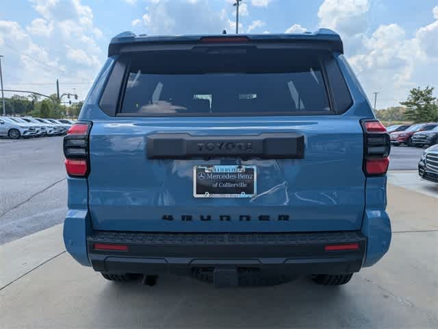 Thumbnail: 2025 Toyota 4Runner - 7