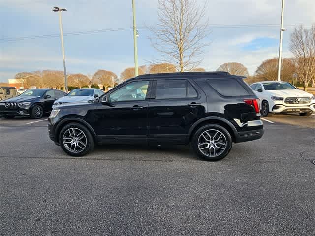 Thumbnail: 2018 Ford Explorer - 5