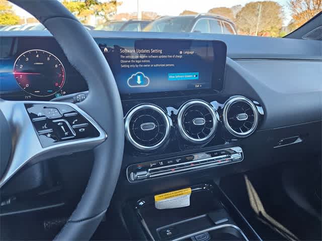 Thumbnail: 2026 Mercedes-Benz GLA - 28