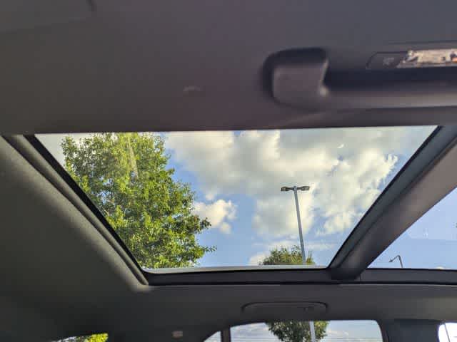 Thumbnail: 2026 Mercedes-Benz GLE - 20