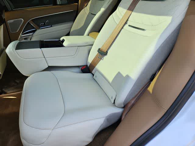 Thumbnail: 2026 Land Rover Range Rover - 20