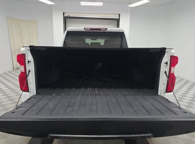 Thumbnail: 2022 Chevrolet Silverado 1500 - 7