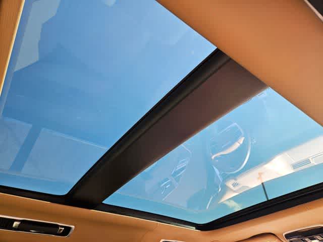 Thumbnail: 2026 Land Rover Range Rover - 22