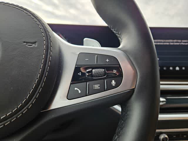 Thumbnail: 2026 BMW X7 - 26