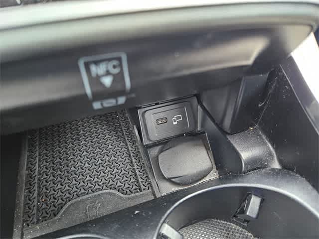 Thumbnail: 2023 Mercedes-Benz E-Class - 30