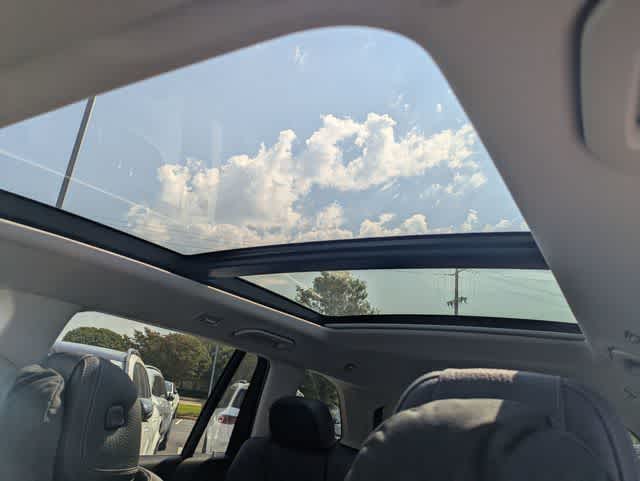 Thumbnail: 2026 Mercedes-Benz GLS - 23