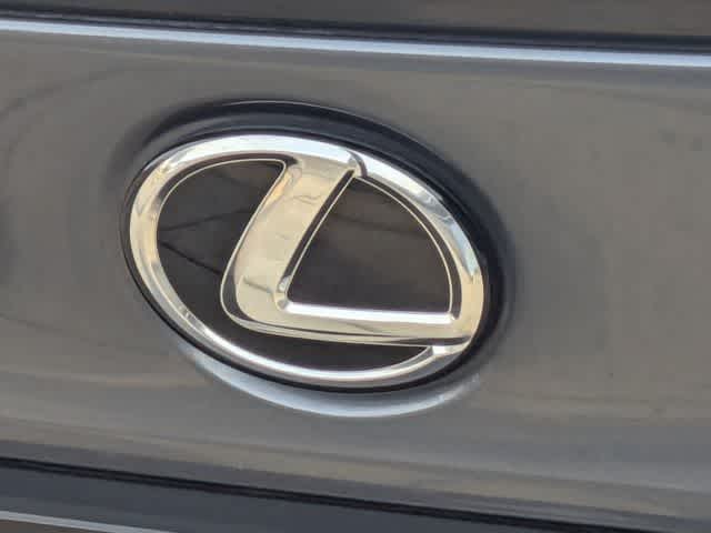 Thumbnail: 2024 Lexus IS - 10