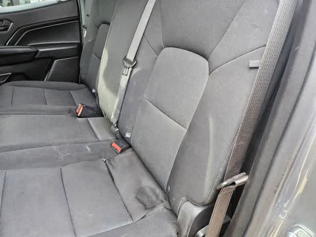 Thumbnail: 2023 Chevrolet Colorado - 19