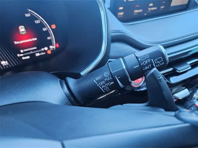 Thumbnail: 2022 Acura MDX - 28