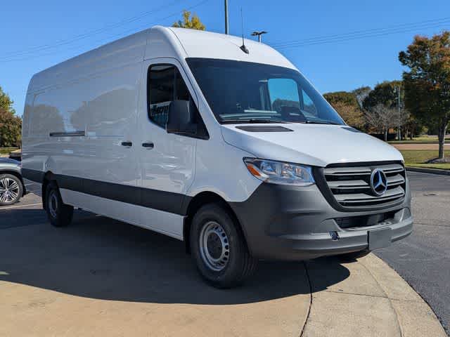 Thumbnail: 2026 Mercedes-Benz Sprinter - 2
