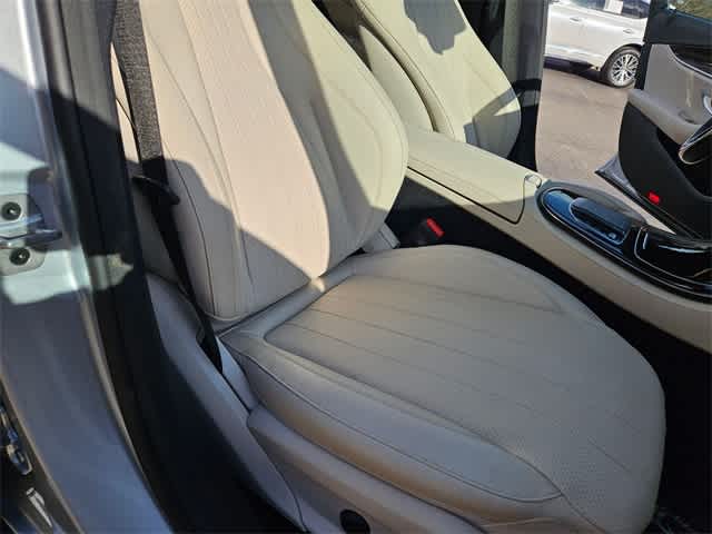 Thumbnail: 2023 Mercedes-Benz E-Class - 23