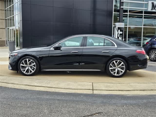 2024 Mercedes Benz E 350 4MATIC photo 4