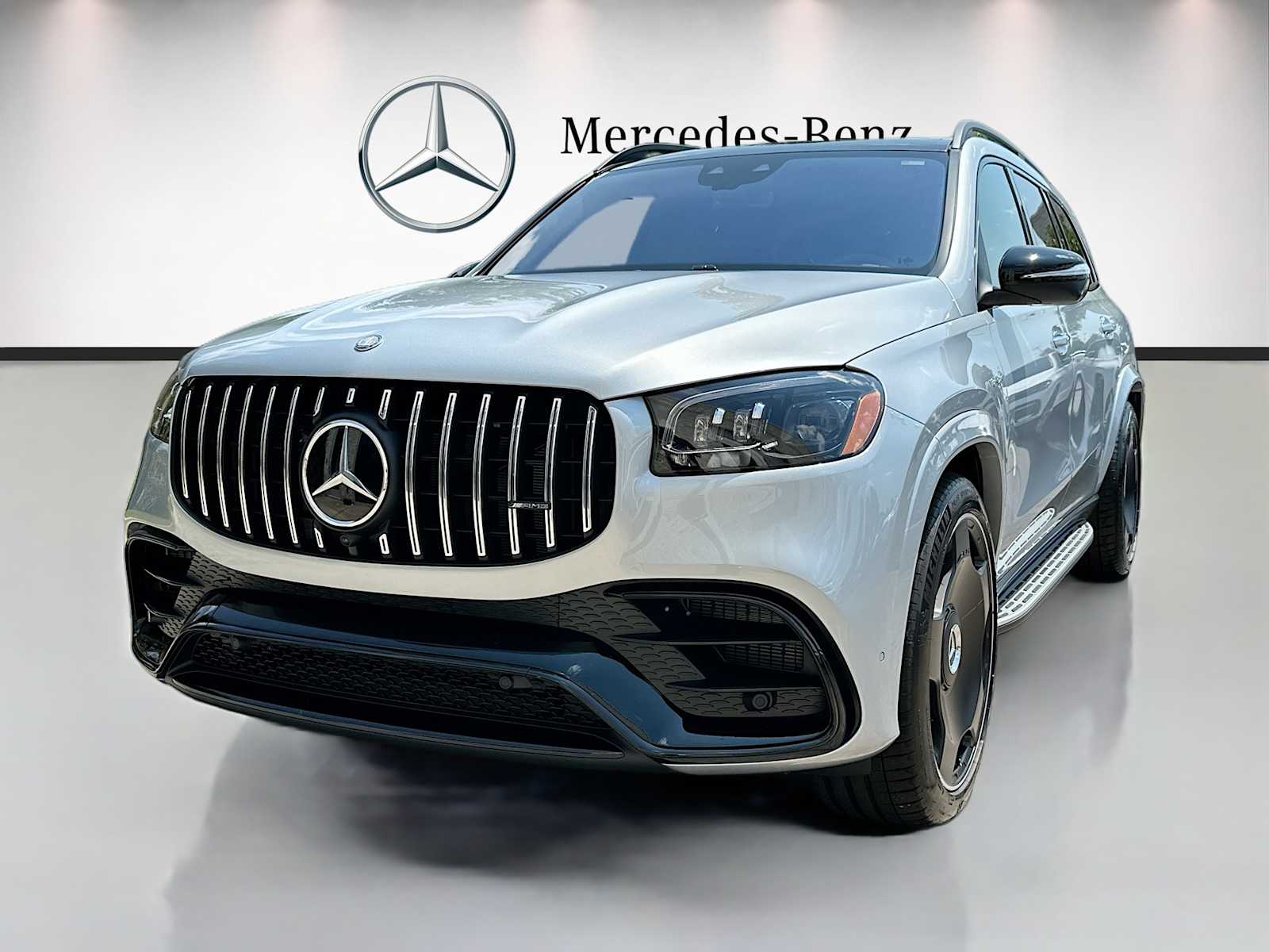 Thumbnail: 2026 Mercedes-Benz GL-Class - 1