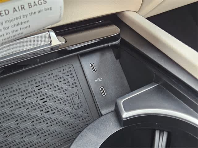 Thumbnail: 2026 Mercedes-Benz GLE - 34