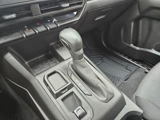 Thumbnail: 2023 Chevrolet Colorado - 30