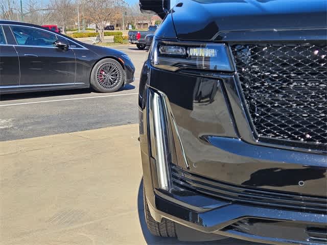 Thumbnail: 2024 Cadillac Escalade - 10