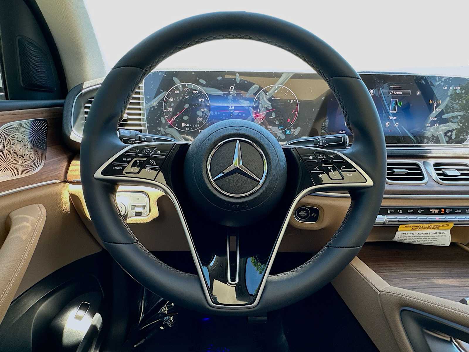 Thumbnail: 2026 Mercedes-Benz GLE - 11