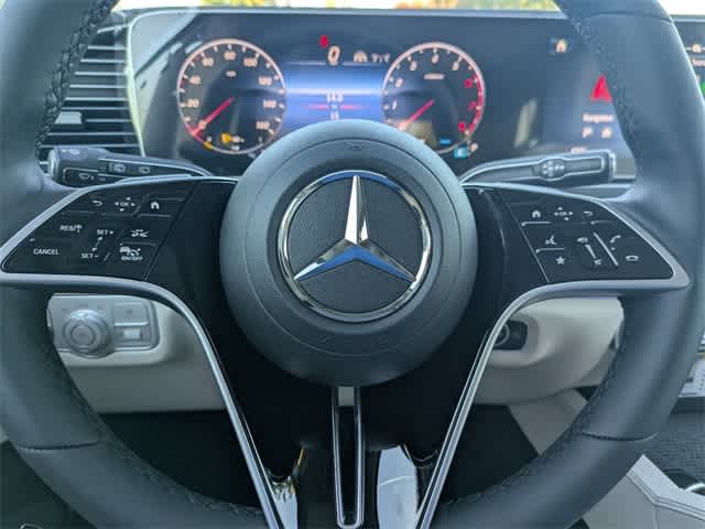 Thumbnail: 2026 Mercedes-Benz GLE - 21