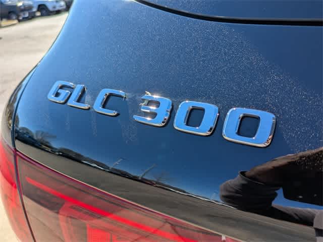 Thumbnail: 2022 Mercedes-Benz GLC - 12