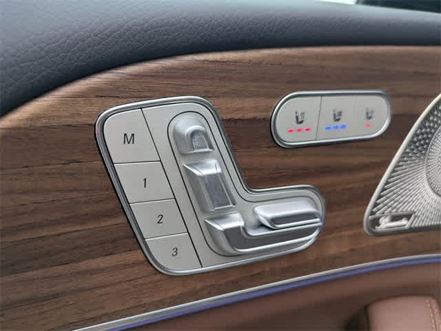 Thumbnail: 2026 Mercedes-Benz GLE - 17