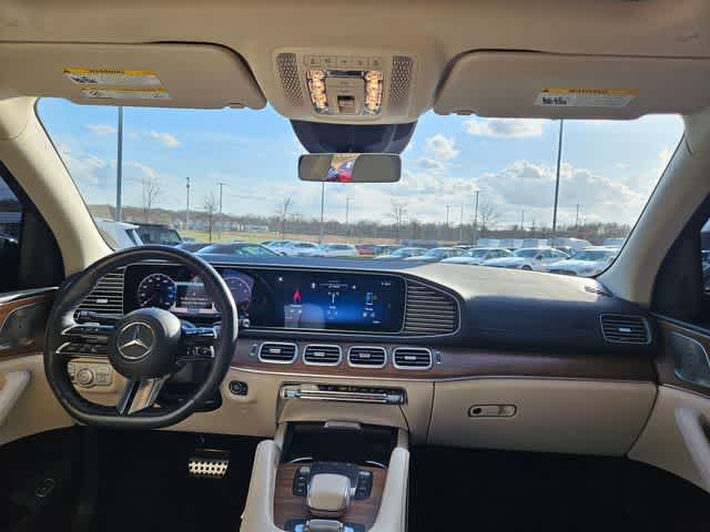 Thumbnail: 2024 Mercedes-Benz GLS - 18