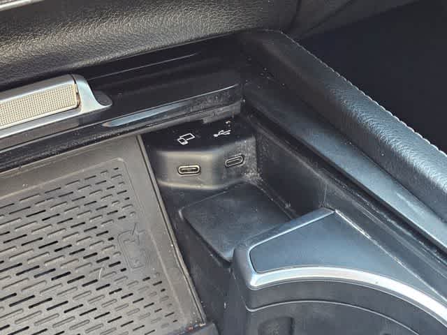 Thumbnail: 2021 Mercedes-Benz GLE - 31