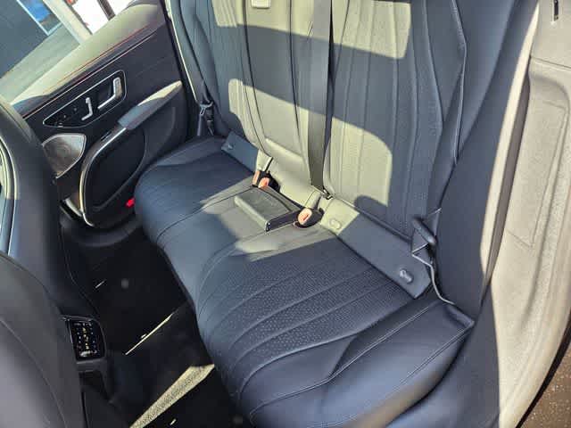 Thumbnail: 2023 Mercedes-Benz EQS - 19