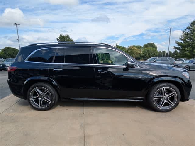 Thumbnail: 2025 Mercedes-Benz GLS - 9