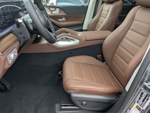 Thumbnail: 2026 Mercedes-Benz GLE - 16