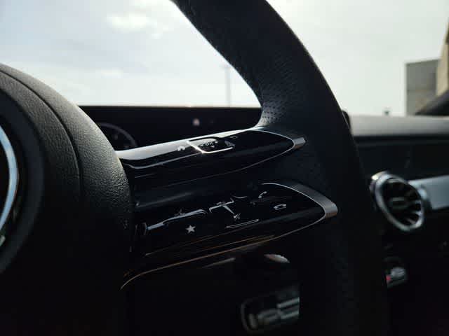 Thumbnail: 2026 Mercedes-Benz GLB - 24