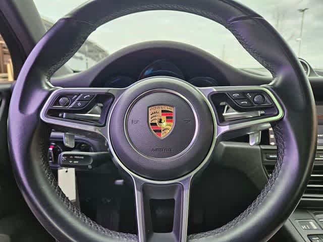 Thumbnail: 2020 Porsche Macan - 22