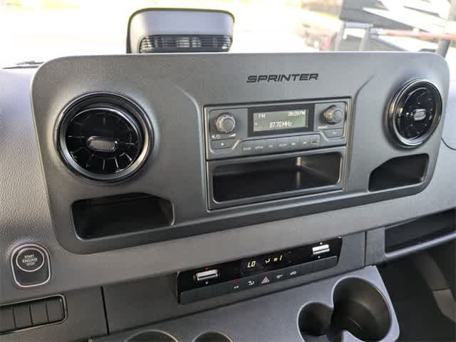 Thumbnail: 2026 Mercedes-Benz Sprinter - 24